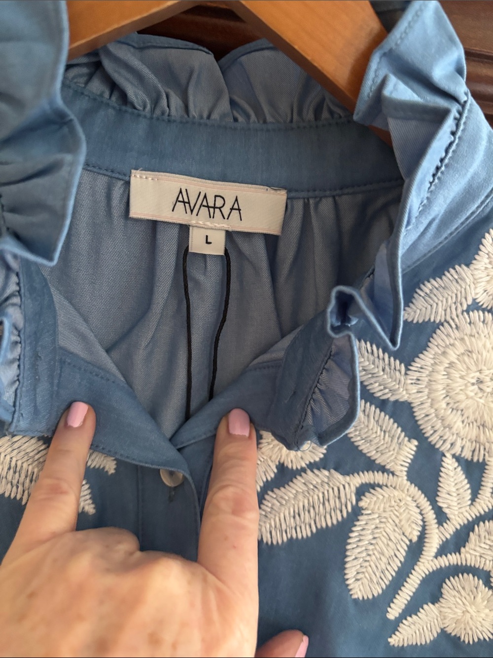 Avara Blue Embroidered Puff-Sleeve Blouse - Picture 4 of 7